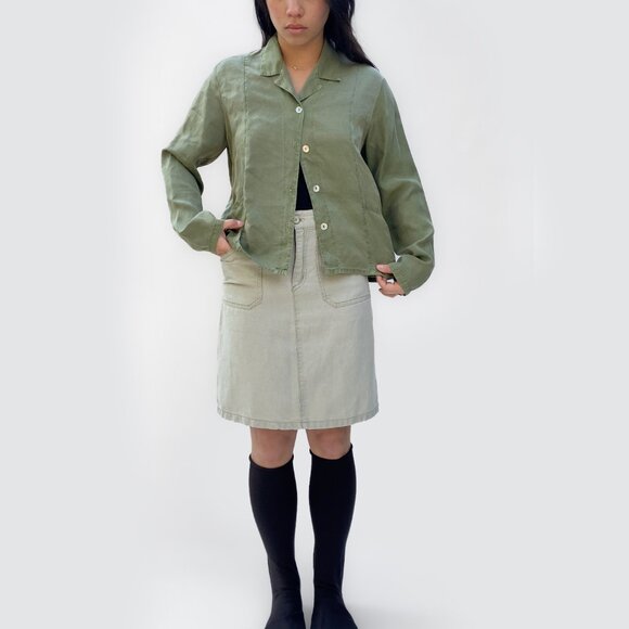 Green Button Up Blouse - BASEMENT USA Inc - Picture 7 of 8